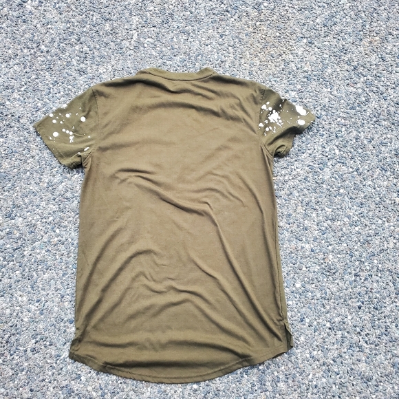 Bleecker and Mercer Green Patchwork T-shirt Size Large - Picture 8 of 10